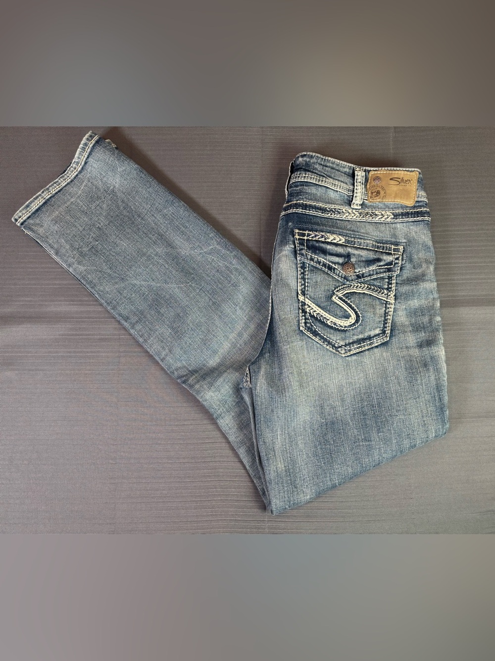 Silver Jeans Suki Mid Slim Boot Women’s 33 Light Wash Stretch Jeans Embroidered